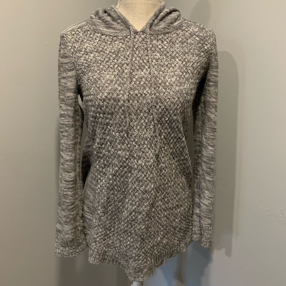 Woven hooded maternity sweater